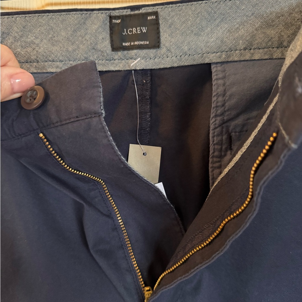 Mens Dark Blue J Crew Shorts 9 inch inseam size 38 - Picture 2 of 6